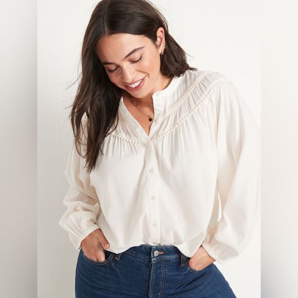 Old Navy Oversized Crochet Pop Pom Dolman Sleeve Blouse - Picture 1 of 8